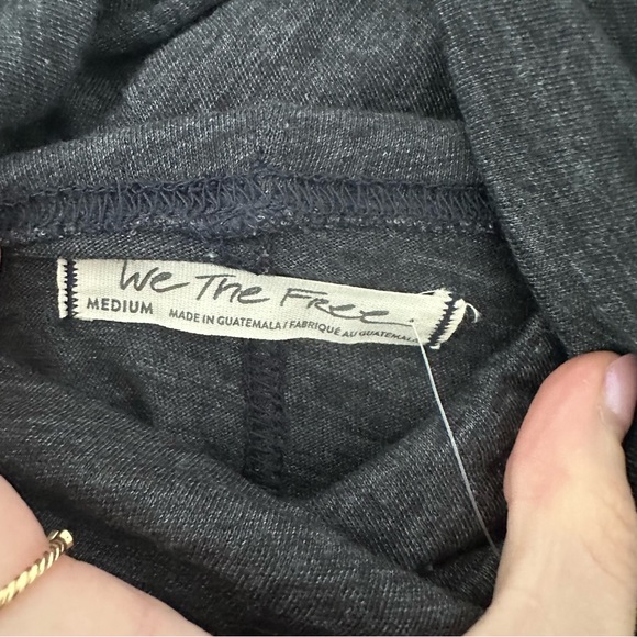 NWT Free People We The Free Turtleneck Long Sleeve Shirt Top Grey Black Medium - Picture 6 of 7